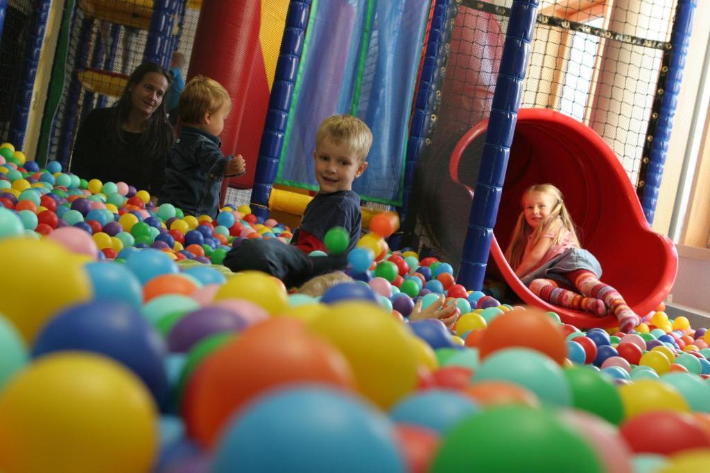 Haus Chiemgau - Kolping-Familienhotel تآيسيندورف المظهر الخارجي الصورة